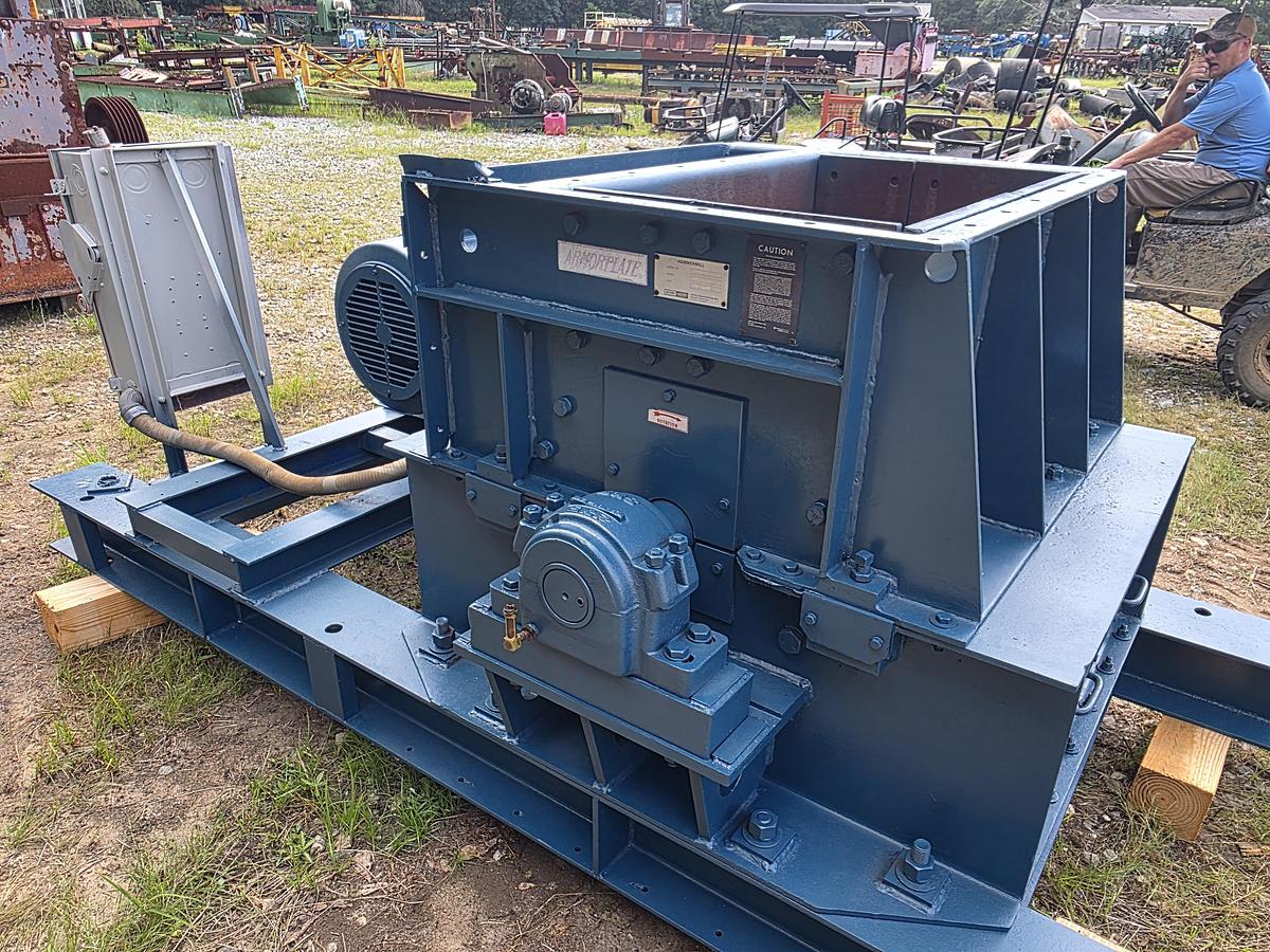 Used JEFFREY 100 HP Wood Hog