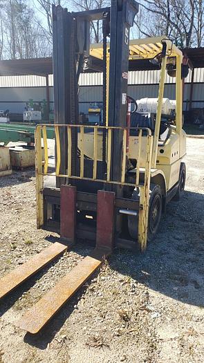 Used HYSTER 80 Propane Lift