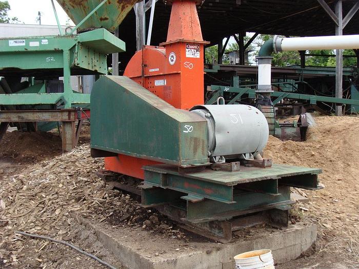 Used MORBARK 58″ Chipper – 6 knife.