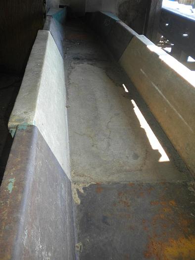 Used Progress 37′ Vibrating Conveyor