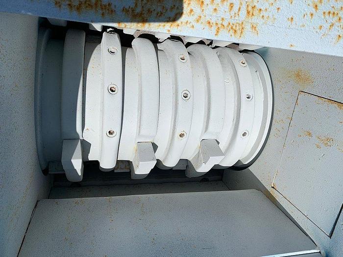 Used MONTGOMERY 26″ Blo-hog