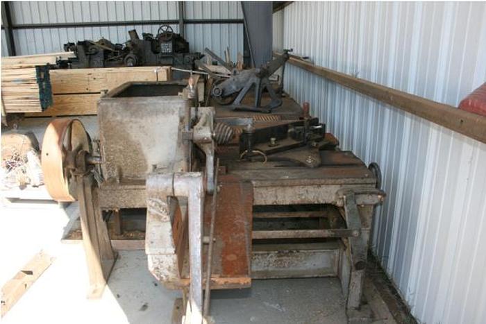 Used Woods Model 412 Motorized