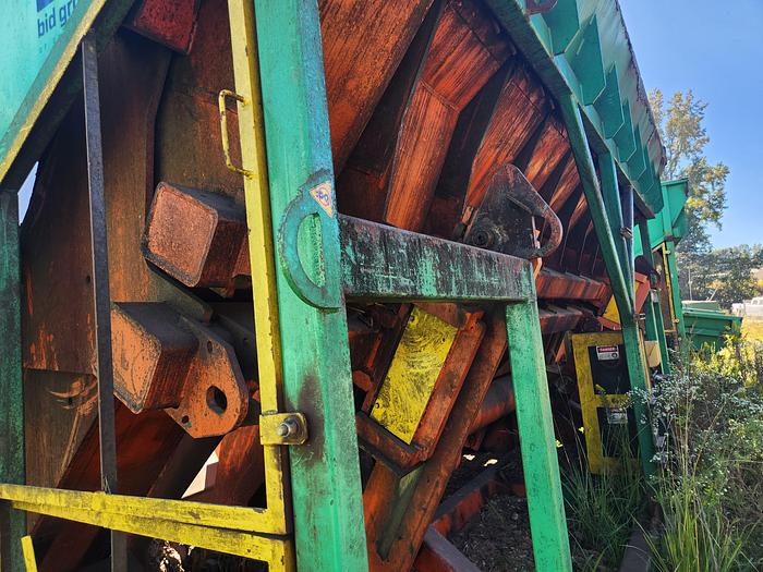 Used 2018 Comact Wave Feeder