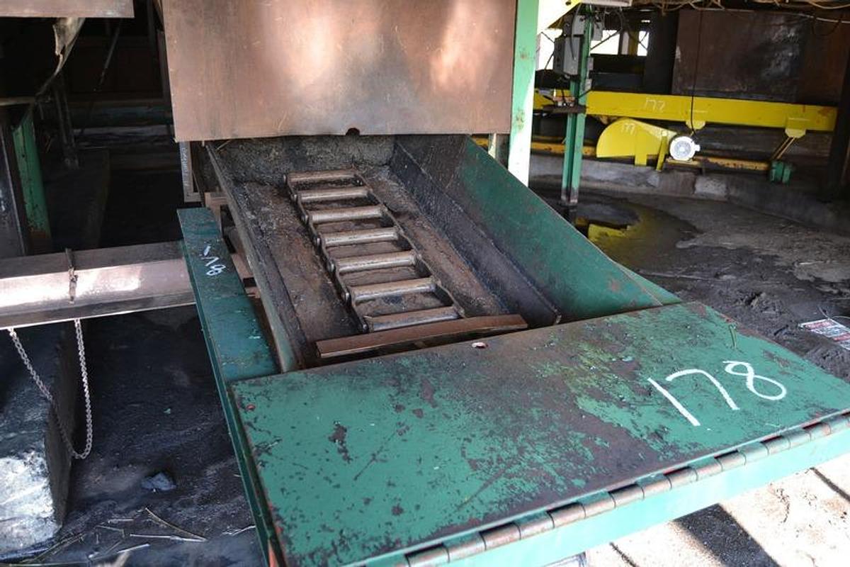 Used 23' Drag Chain Waste Conveyor6