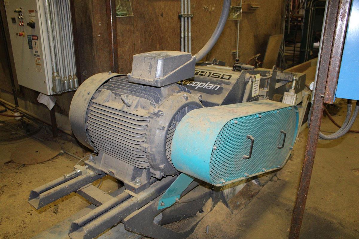 Used Vecoplan Horizontal Grinder VTH150