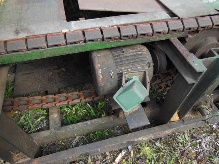 Used 4 1/2′ X 6 1/2′ ROOFTOP DECK