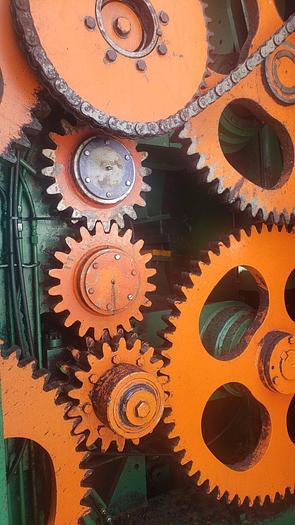 Used Debarking / Log Merchandizing Line