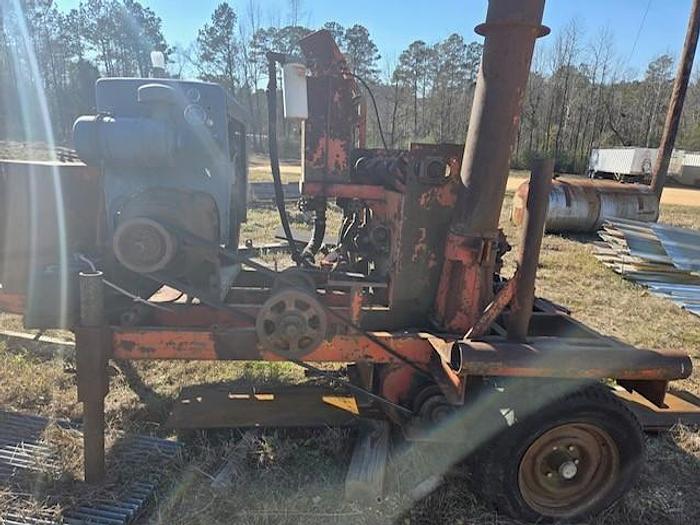 Used Mrbark PS8 pole peeler with Diesel Motor