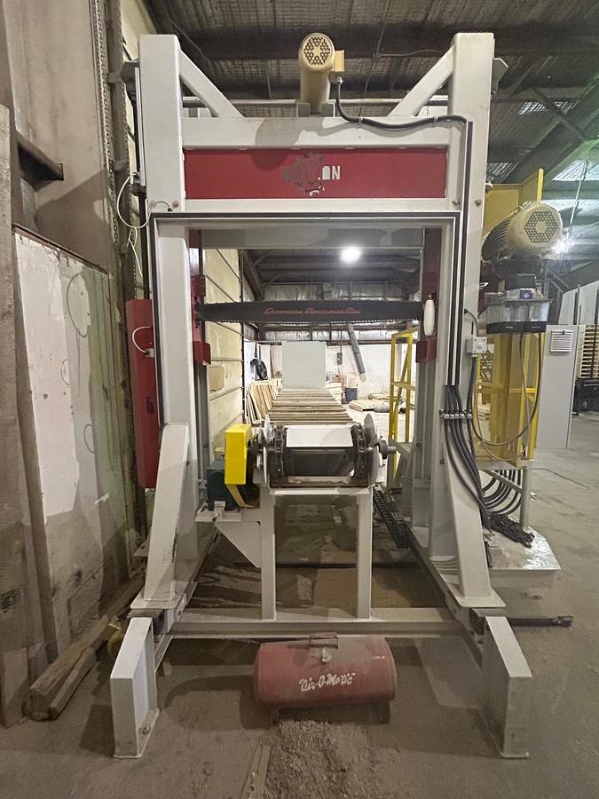Used 2018, Akhurst Machinery Limited, it is a " New Waycon vertical travelling package saw