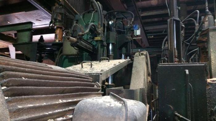 Used USNR Vertical Shape Saw (VSS)