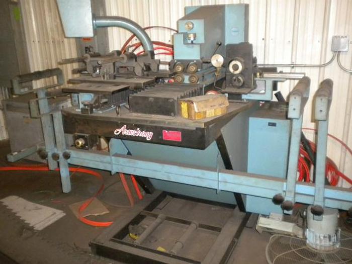 Used ARMSTRONG Bandsaw Leveler