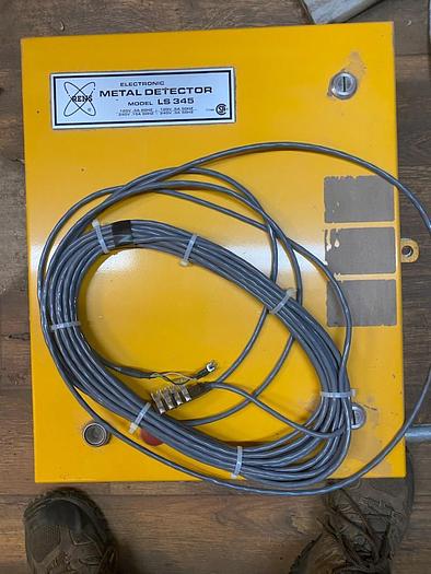 Used RENS Whole Log Metal Detector