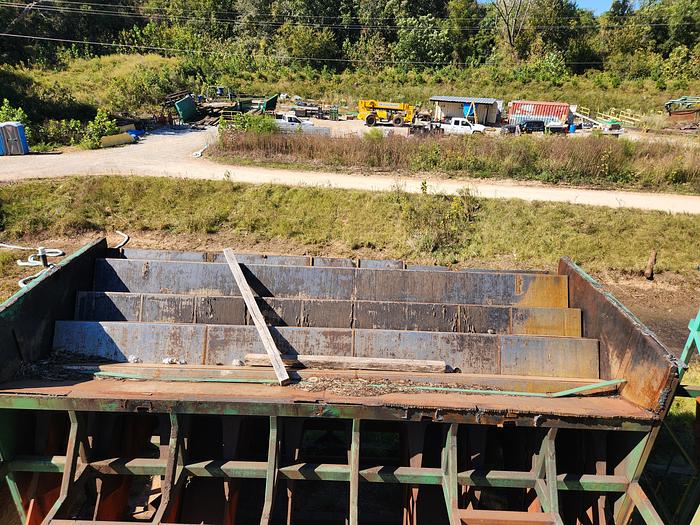 Used 2018 Comact Wave Feeder