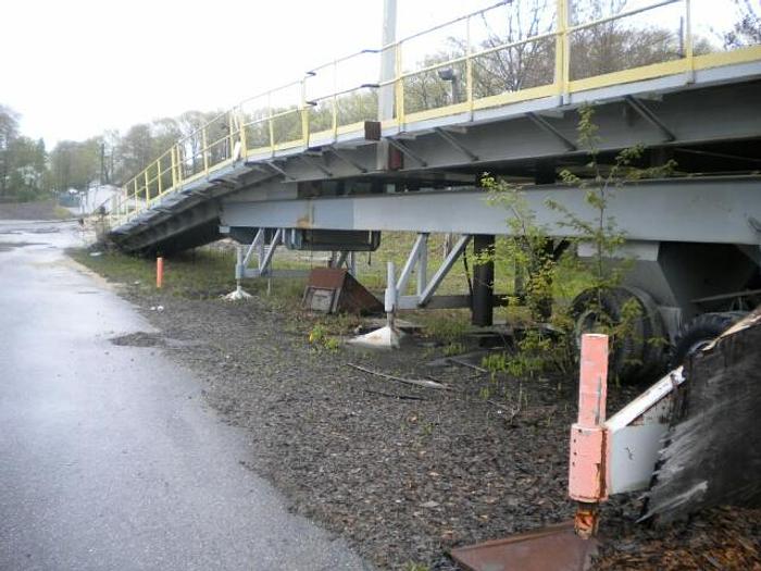 Used Portable trailer dumper