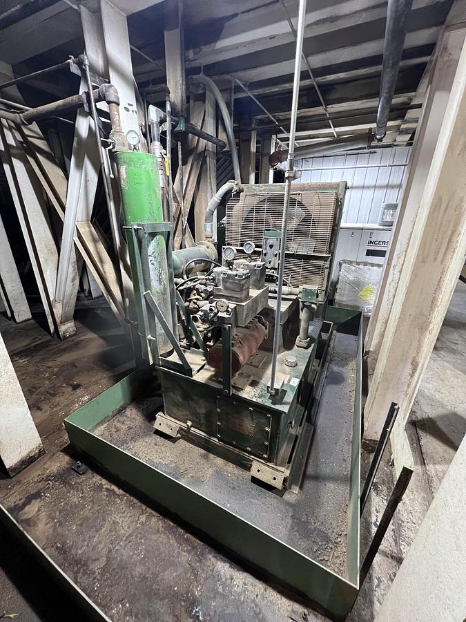 Used TYRONE BERRY SMA 280 Hydraulic Shotgun Carriage Drive