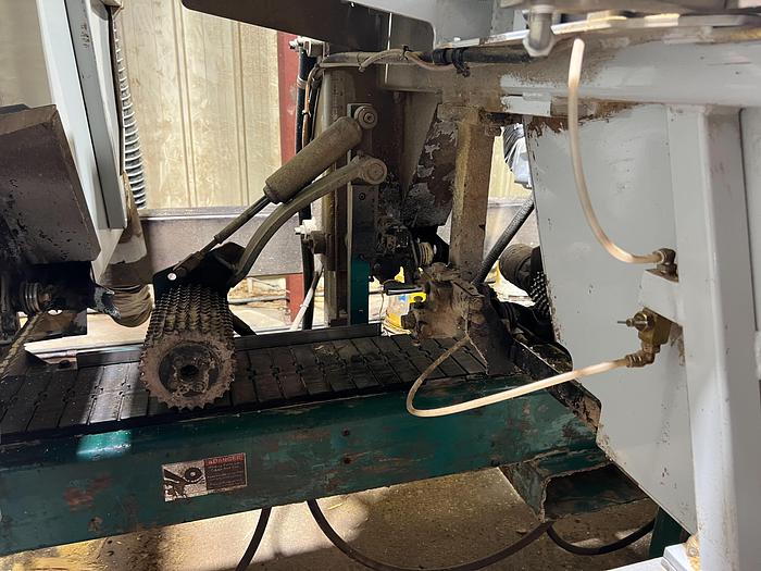 Used 2017 WoodMizer 6 Head resaw with Run-A-Round