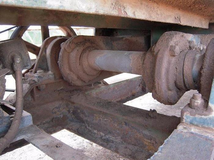 Used 62′ Vibrating Conveyor