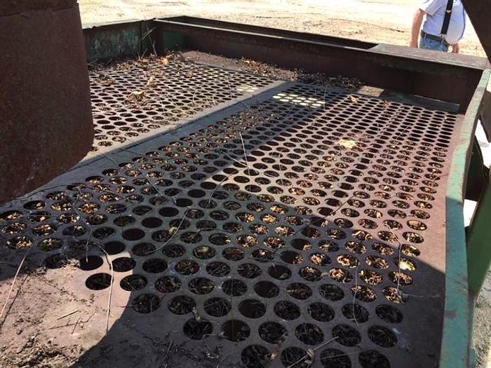 Used PRECISION 6 x 6 Chip Screen