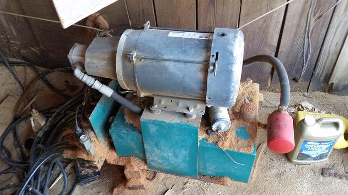 Used WOODMIZER LT300 Sawmill