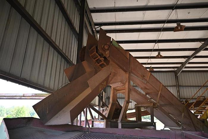 Used Drag Chain Conveyor 18″ Wide.... Pending Sale