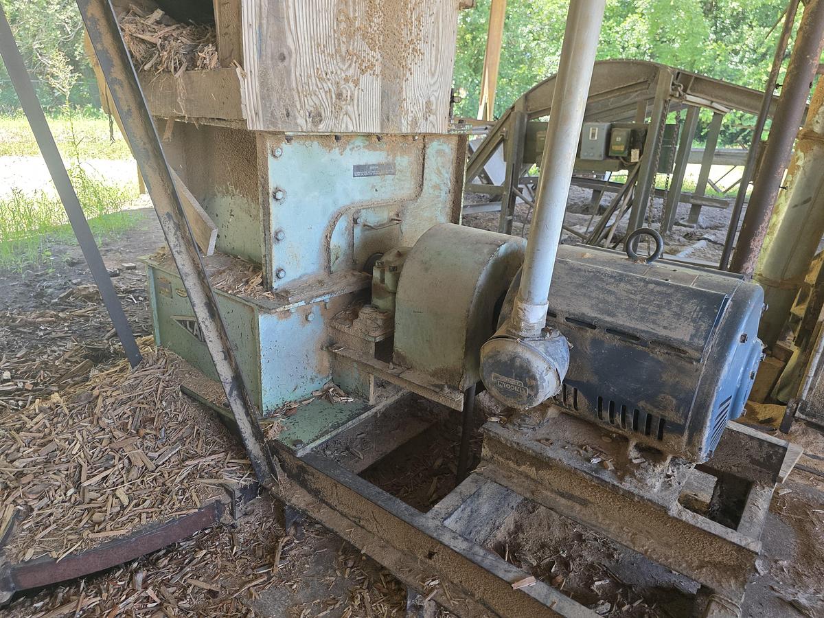 Used LAMB Swing Hammer Hog
