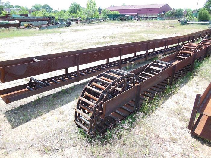 Used 117′ Drag Chain Conveyor