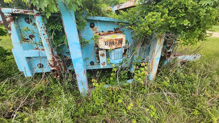Used BM&M 6 x 10 High Volume Chip Screen