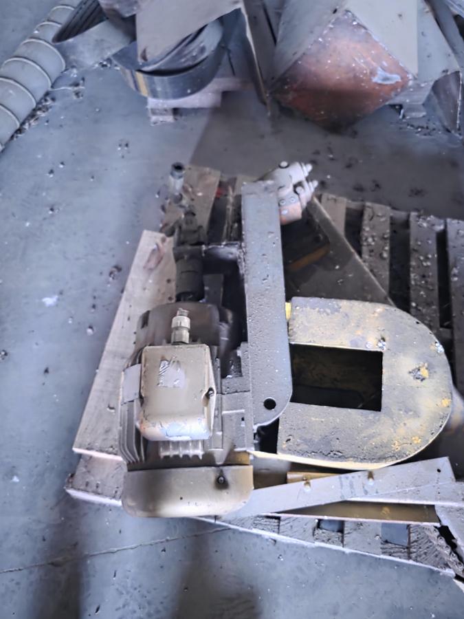 Used NEWMAN 990 Electric Drive Planer