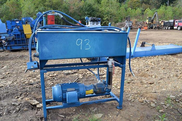 Used WEST SALEM (WSM) Horizontal Hog 250 HP