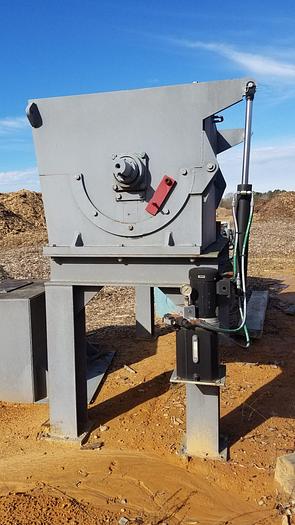 Used Arasmith Wood and Bark Hog