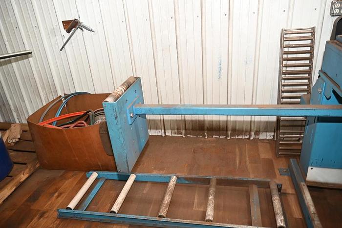 Used ARMSTRONG #81 Bandsaw Bench