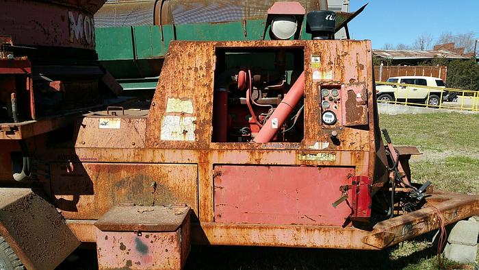 Used MORBARK 950 Tub Grinder