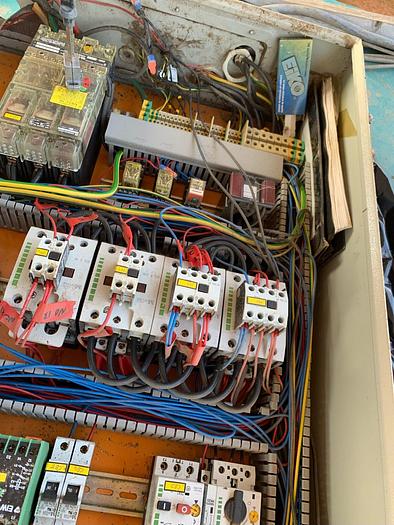 Used CHALLENGER Low Speed Grinder – 60 HP