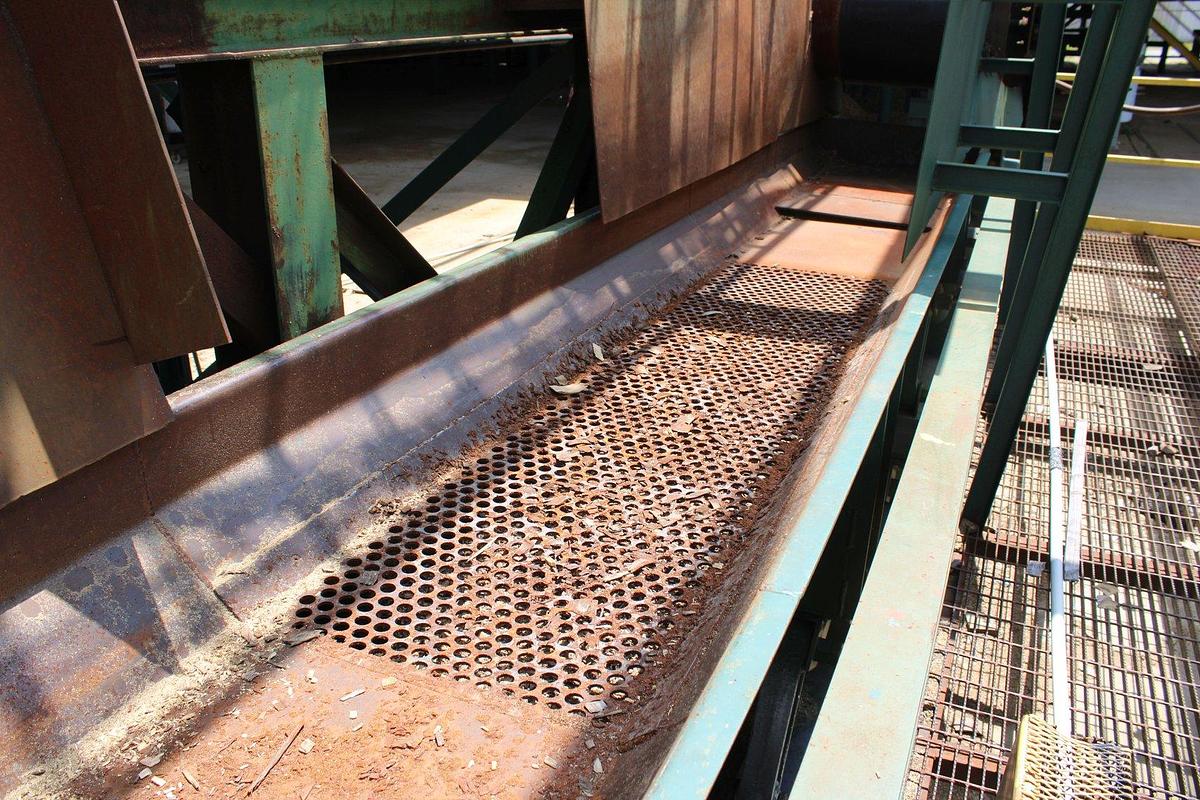 Used VibraPro Balanced Vibrating Conveyor 35'