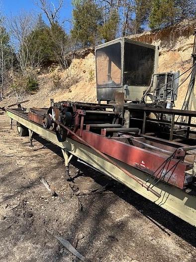 Used 2005 Hurdle Light Heavyweight 2 HB Sawmill with Log Deck And Meadows B Edger