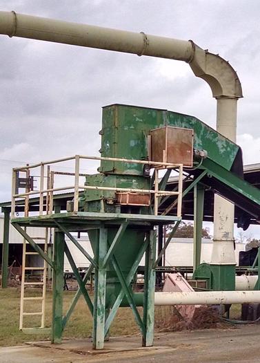 Used JEFFREY 30 WB Wood and Bark Hog