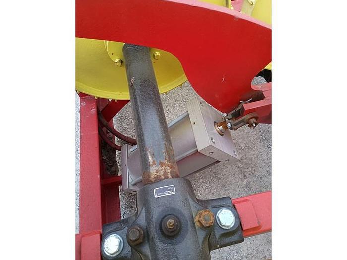 Used Mellott 36" Rosser Head Debarkert