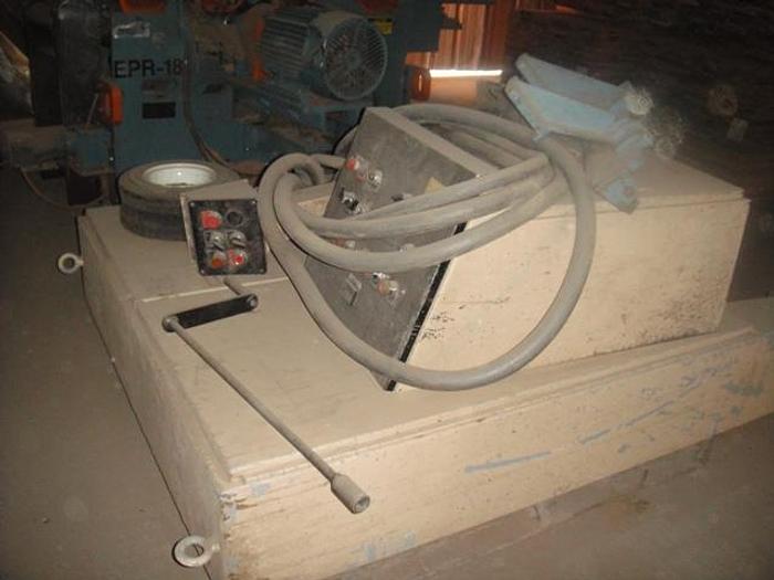 Used 1997 Newman EPR-18 Double Planer