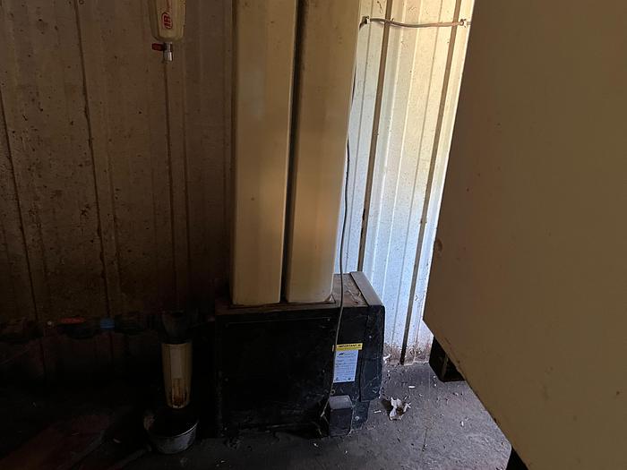 Used Ingersoll Rand Air Compressor with Dryer CBV221460 