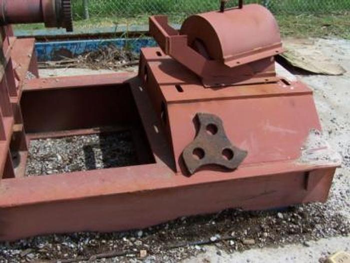 Used WSM (West Salem) Horizontal Pallet Hog