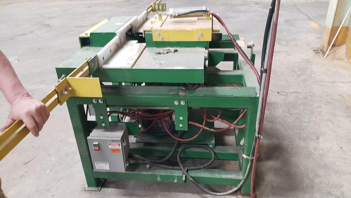 Used Universal Single Notcher