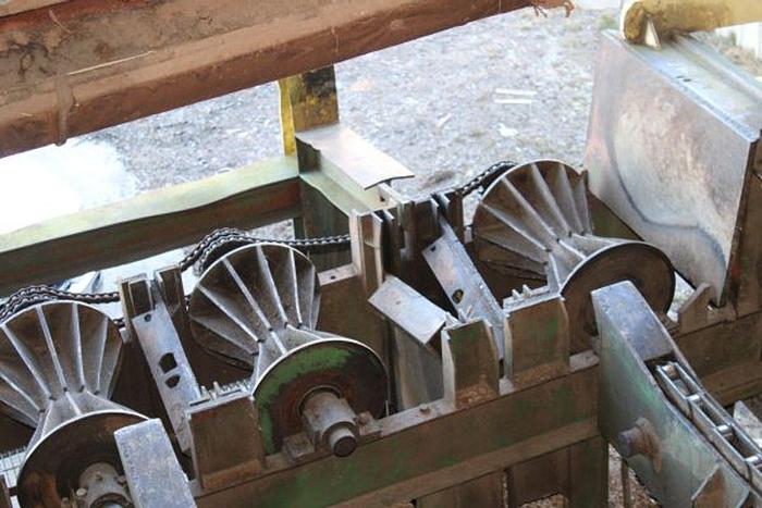 Used Hourglass Rolls 24" x 21' Long