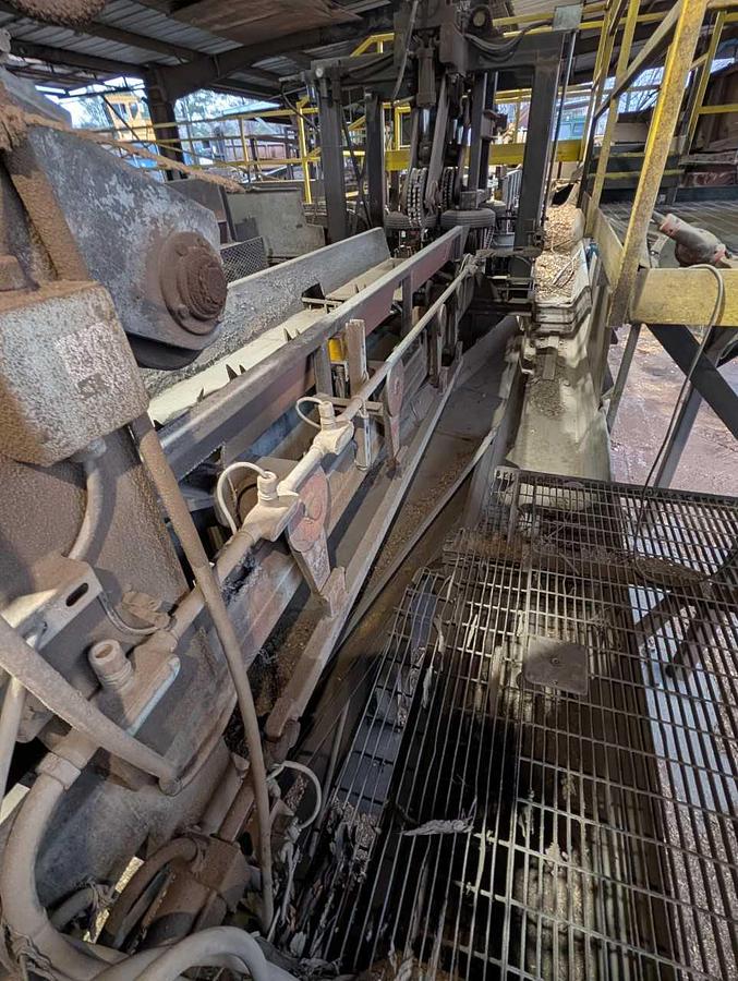 Used Ligna Scragg Mill