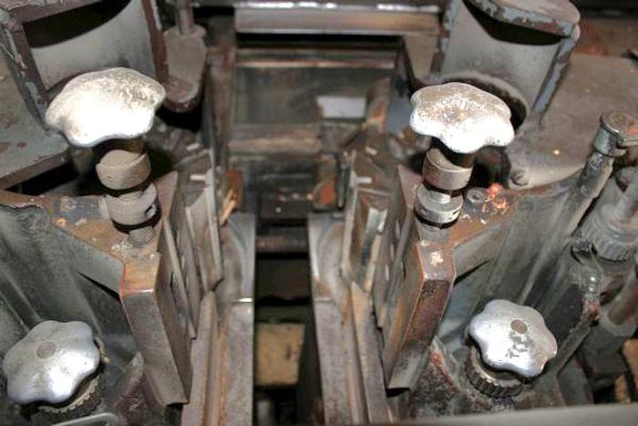 Used YATES A25 Planer-Matcher