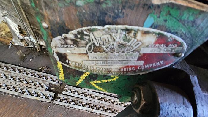 Used ARMSTRONG #4 Bandsaw Stretcher - SALE Pending