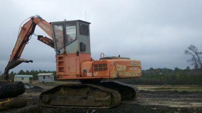 Used HITACHI LOADER