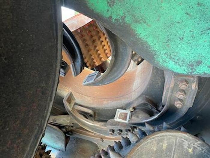 Used KOCKUMS 30″ Cambio Ring Debarker