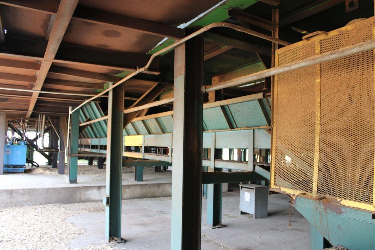 Used Drag Chain Waste Conveyor 16" x 90'