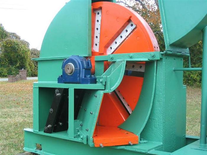 Used FULGHUM 60" Chipper