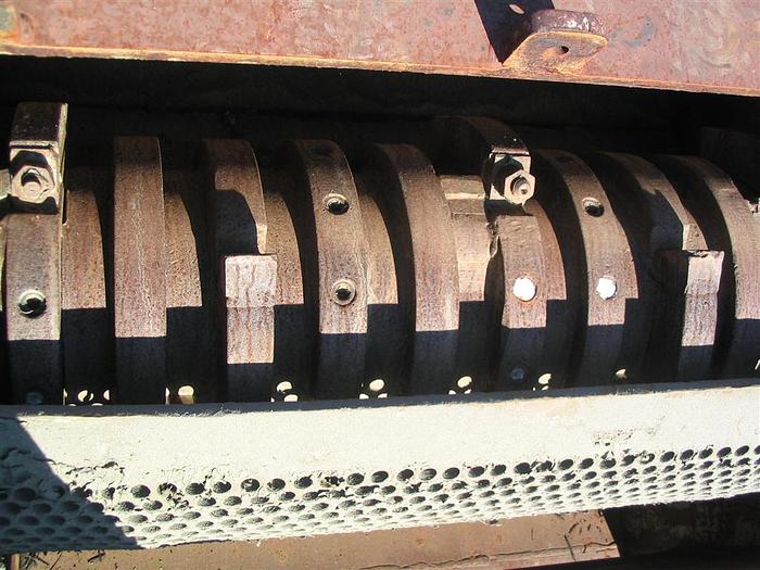 Used MONTGOMERY 42″ Horizontal Hog